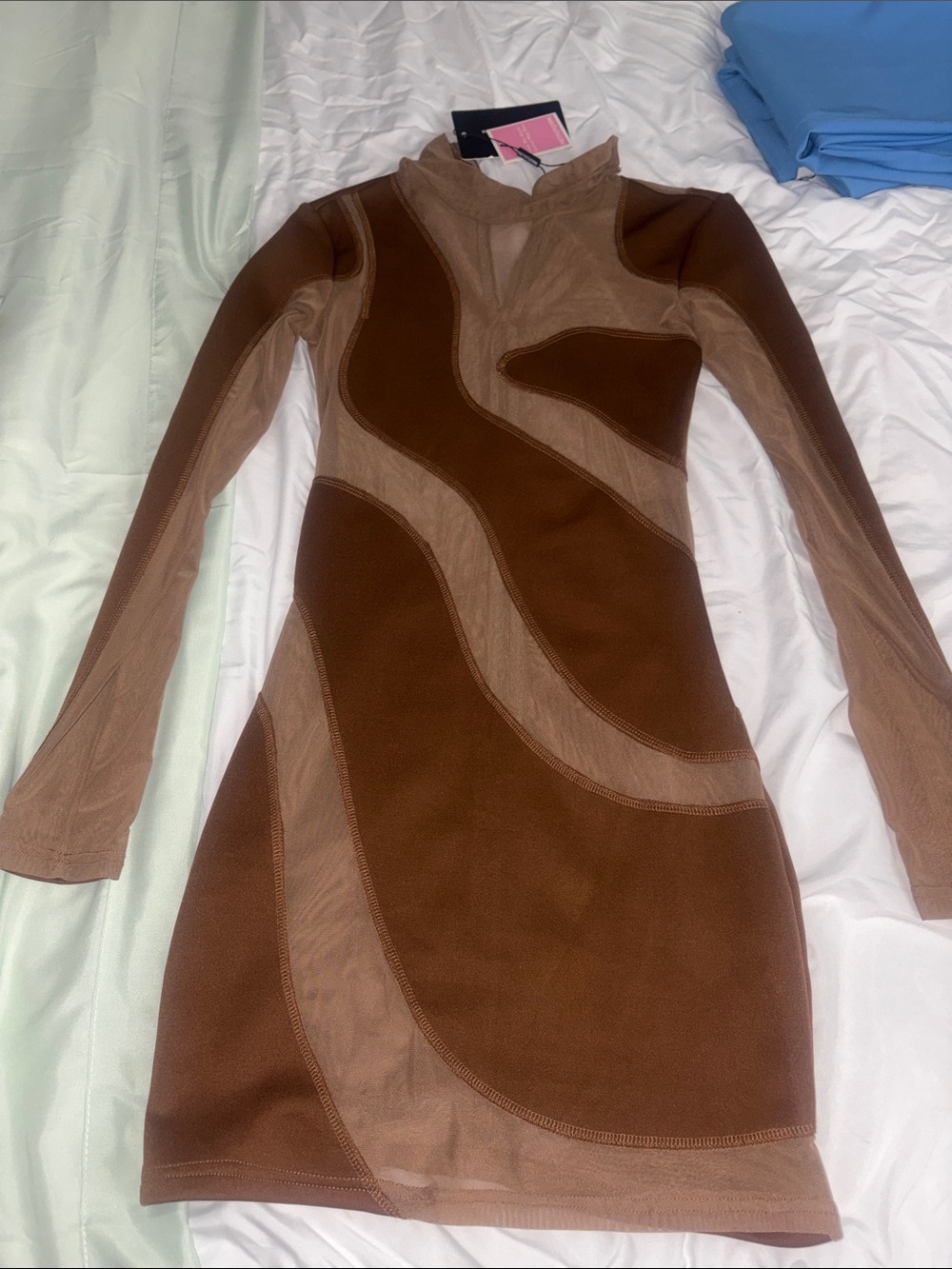 PrettyLittleThing Brown Two-Tone Long Sleeve Bodycon Dress